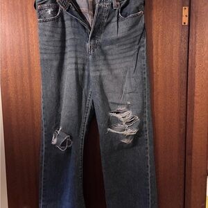 Levi's “ribcage straight ankle” with Knee Distressing